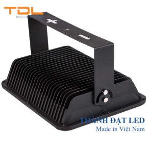 Đèn pha led rọi 200w