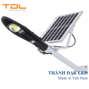 Đèn led năng lượng mặt trời lá 50w