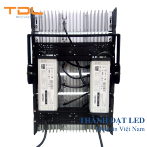 đèn pha led sân thể thao 300w